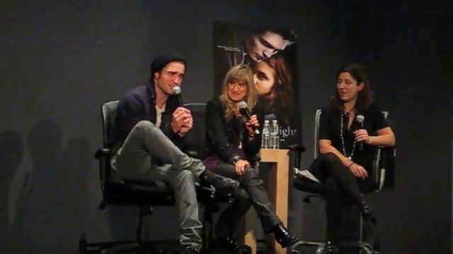 Rob and Catherine Q&A at the apple store - Clip 4 смотреть онлайн