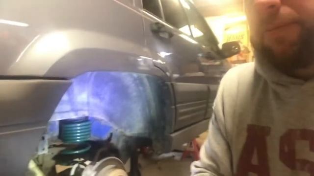 Installing a Lowering Kit for the Jeep Grand Cherokee ( Part Two)#jeep #theberryproject смотреть онлайн