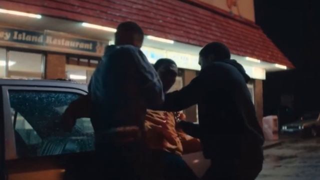 Lamar Catches Meech lacking. Feds Watching (HD) - BMF (Black Mafia Family) S2E3 смотреть онлайн