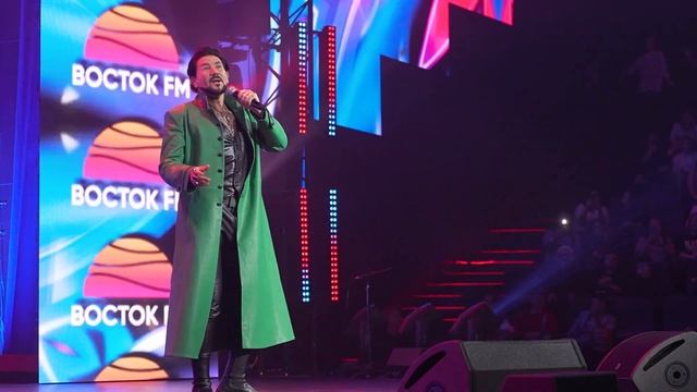 Авраам Руссо - Знаю | Звёзды Востока смотреть онлайн