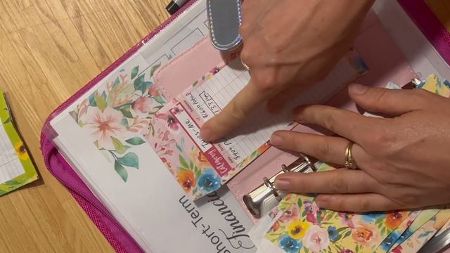 1 week before payday - new cash binder смотреть онлайн