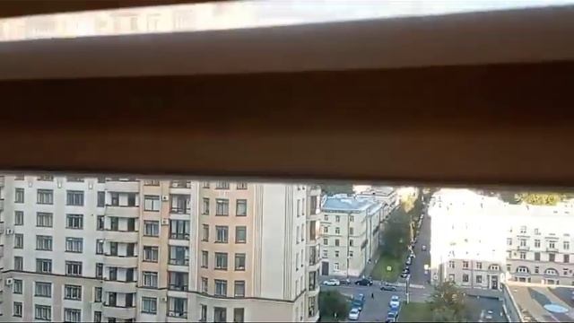 Рулонные шторы с электроприводом с ма Уни 2 зебра + пультом 2  рассказ SVIL