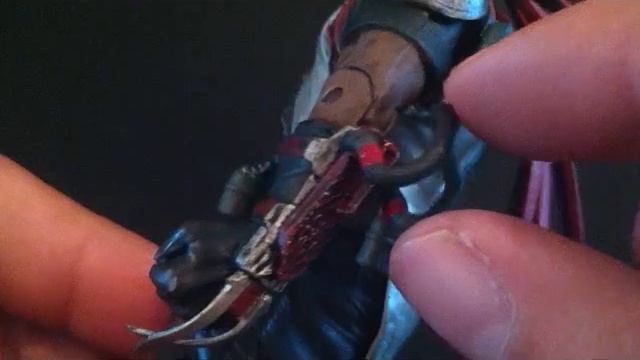 DC DIRECT BATMAN ARKHAM CITY SERIES 3: AZRAEL смотреть онлайн