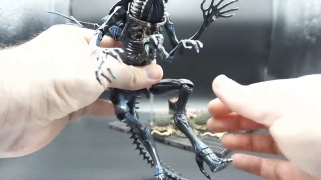 Hiya Toys Alien Queen [Aliens Xenomorph Action Figure]