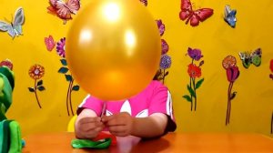 Опыты с воздушными шариками вместе с Фиксиком