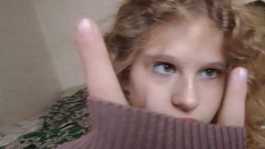 ........ смотреть онлайн