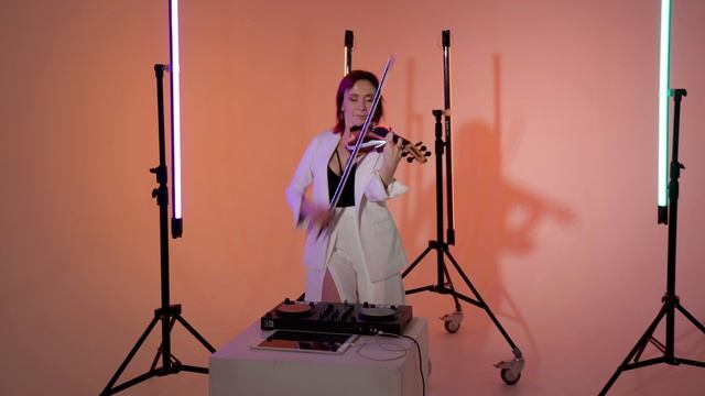 ЛюсиDjSaxViolin Full promo смотреть онлайн