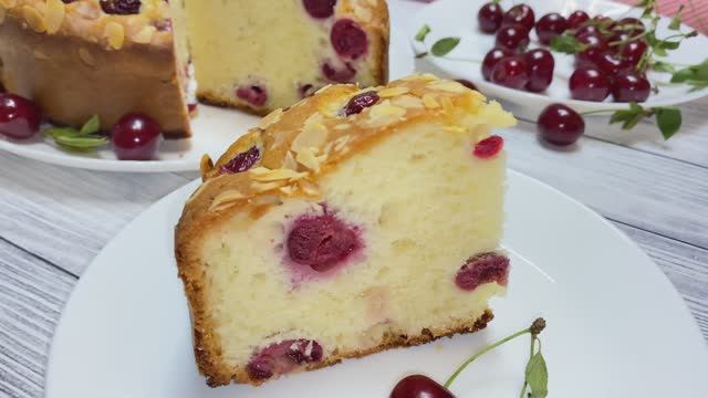 Пышный ПИРОГ С ВИШНЕЙ на скорую руку смотреть онлайн