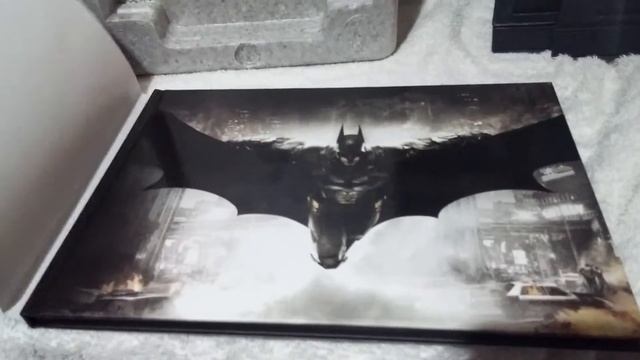 UNBOXING - Batman: Arkham Knight Limited Edition (PS4) смотреть онлайн