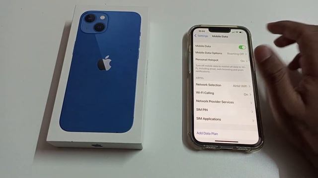 how to on/off mobile data roaming in iPhone 13 смотреть онлайн