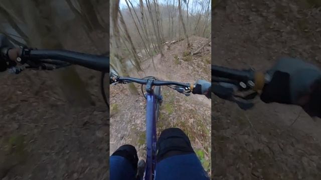 УЧУСЬ КАТАТЬСЯ НА МТБ смотреть онлайн