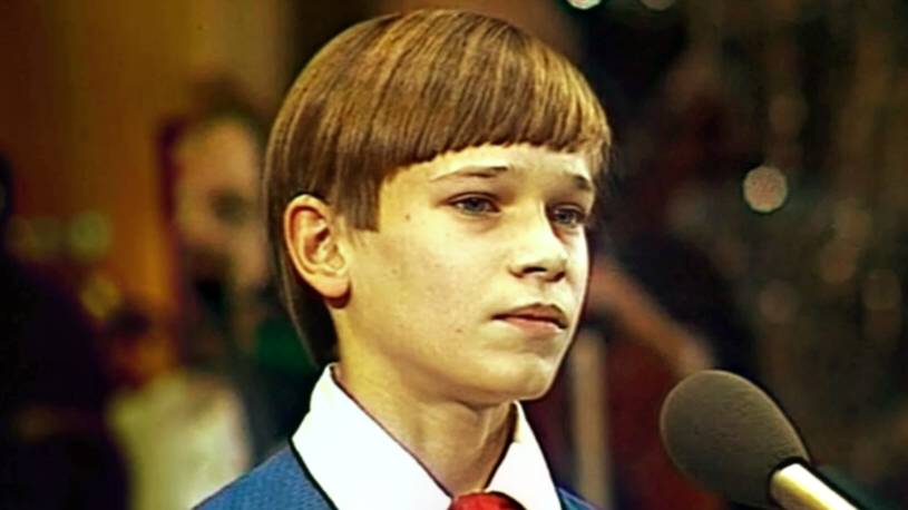 Что произошло с Мальчиком, который был Любим всей Страной смотреть онлайн