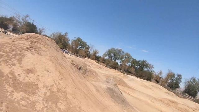 Arrma Outcast 4S V2 Full Review - Best RC monster truck stunt truck? смотреть онлайн