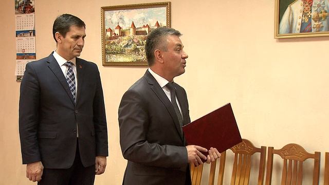 Вадим Красносельский наградил Федора Деревянко орденом «Трудовая Слава» 28.02.18 смотреть онлайн