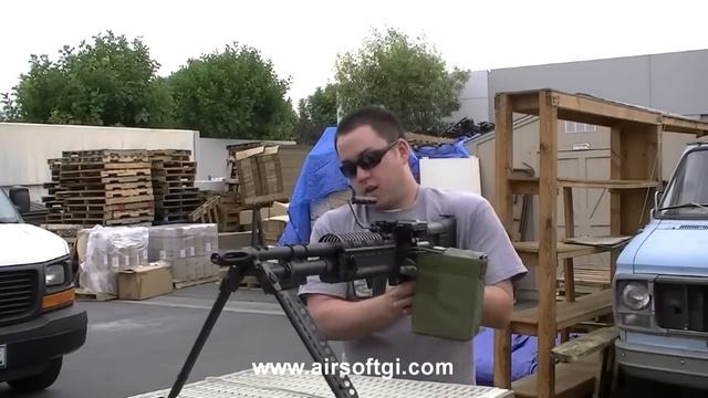 Airsoft GI - A&K Full Metal M60 Machine Gun AEG смотреть онлайн