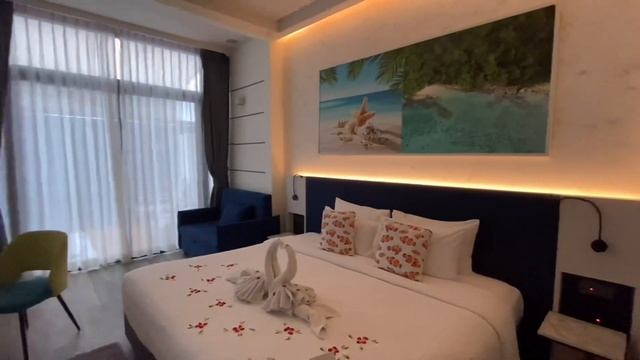 Hotel Clover Patong / Phuket, Thailand 🇹🇭(Deluxe Jacuzzi Room)โรงแรม โคลเวอร์ ป่าตอง ภูเก็ต смотреть онлайн