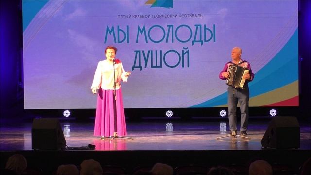 Ночь светла. Поет Нина Никифорова.Аккомпаниатор Виктор Чайко.18.10.24г.Ачинск.Автор Елена Цыганова. смотреть онлайн