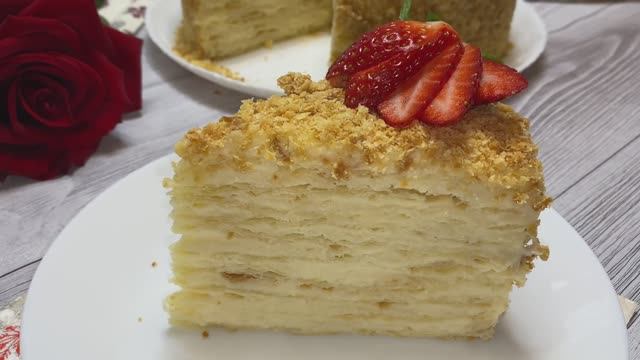 Нежнейший Торт НАПОЛЕОН с Заварным Кремом смотреть онлайн