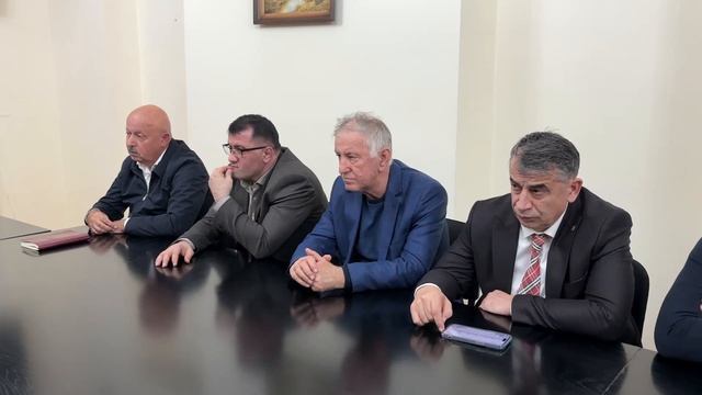 Встреча с застройщиками города смотреть онлайн