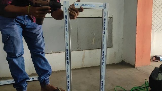 Openabal Aluminium window ! how to make Aluminium Openable Window ! Aluminium khirki ! смотреть онлайн