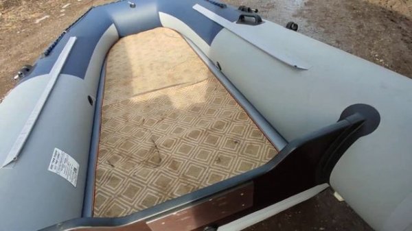 Grouper 335 W о кокпите.