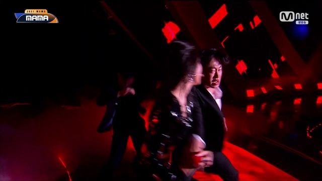 [ 4K LIVE ] ITZY - INTRO + LOCO + Mafia In The Morning (MAMA Ver.) - (211211 Mnet MAMA 2021)