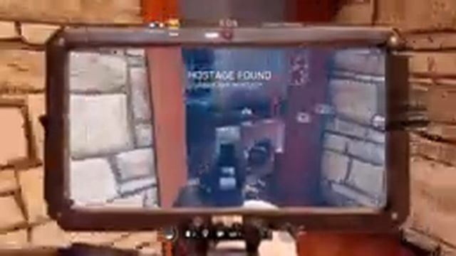 Rainbow Six Siege - Hostage Rescue - FiveO saves a white guy смотреть онлайн