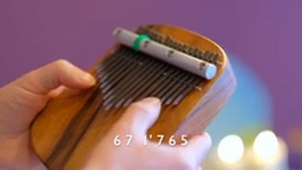 How to play: the first noel (kalimba christmas songs)