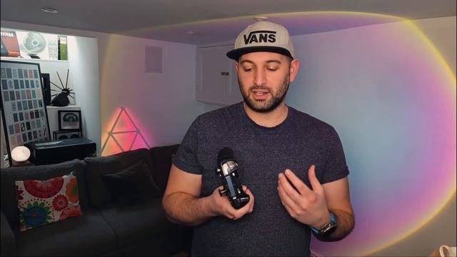 Razer Wolverine Ultimate vs V2 Chroma - Which should you buy? смотреть онлайн