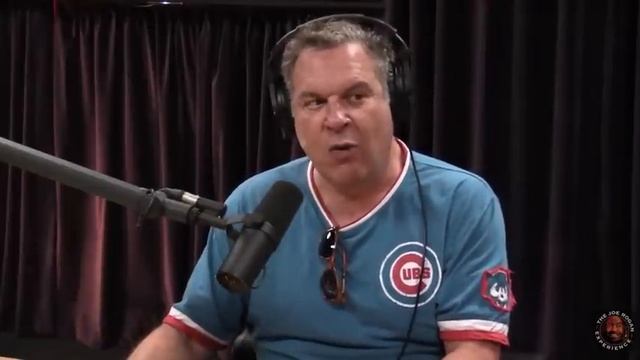 Joe Rogan - Larry David's a Genius смотреть онлайн