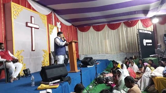 11-01-2023 / Song by Bishop Daniel pastor|| Aler faith retreat meetings смотреть онлайн
