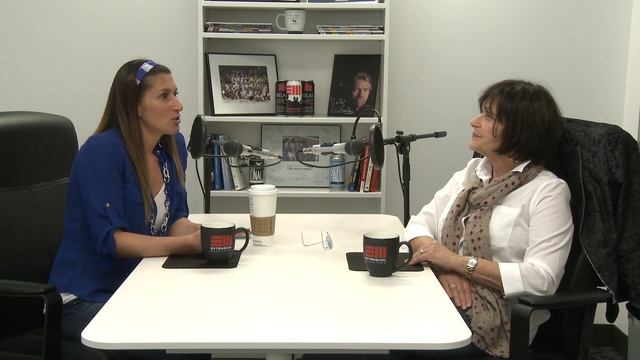 Blazing Your Own Trail - A Conversation With My Mom, Agnes Laing смотреть онлайн