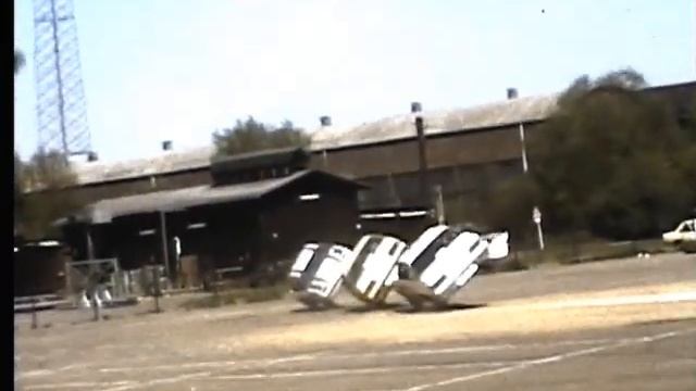 German Hell Drivers - Stunt Show in Essen von 1982 auf Super 8 Film смотреть онлайн