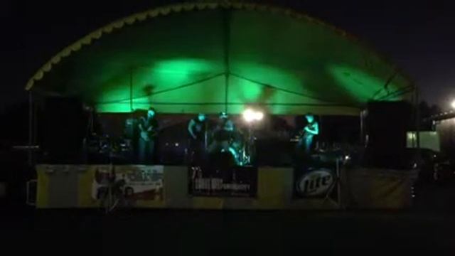 Half Track Band covers Metallica смотреть онлайн