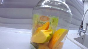 Компоты из фейхоа и хурмы, очень простой рецепт.