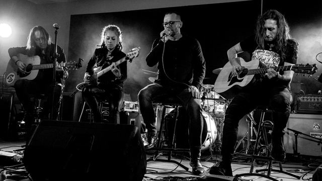 Katharsis - Anioł Stróż (live acoustic) смотреть онлайн
