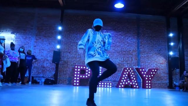 Kaycee Rice ~ Rake It Up by Yo Gotti ft Nicki Minaj | Dexter Carr choreography смотреть онлайн