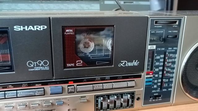 Sharp Qt-90 слушаем смотрим смотреть онлайн