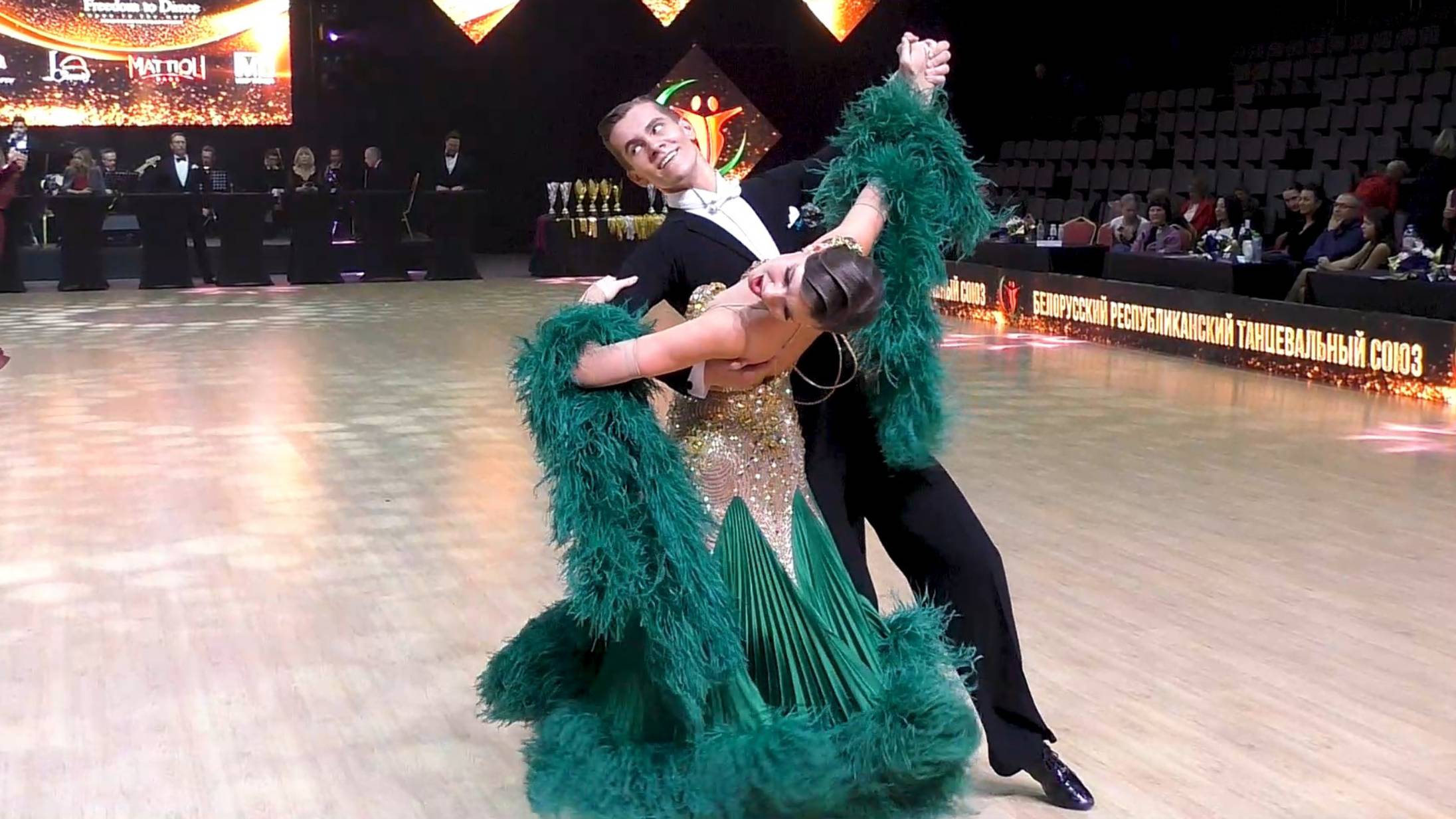 Молодежь-2 St (Open) финал: вальс, танго, венский вальс, фокстрот, квикстеп. Capital Cup Minsk 2024 смотреть онлайн