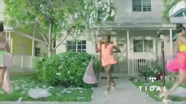 Yo Gotti Ft Nicki Minja Rake it up смотреть онлайн