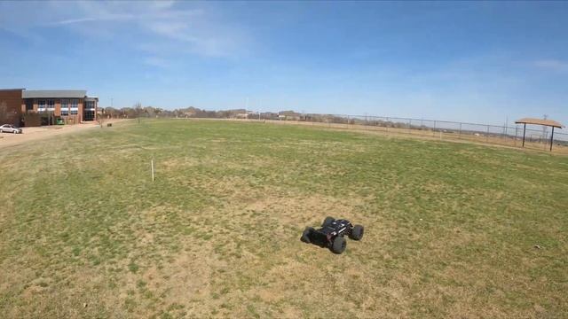 Arrma Kraton 8S EXB JUMP! смотреть онлайн