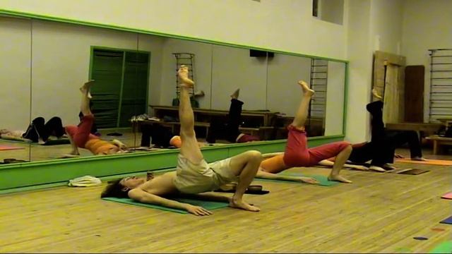 http://kalabin-yoga.ru Пранаяма 3 занятие 4 часть. 2006 г. смотреть онлайн