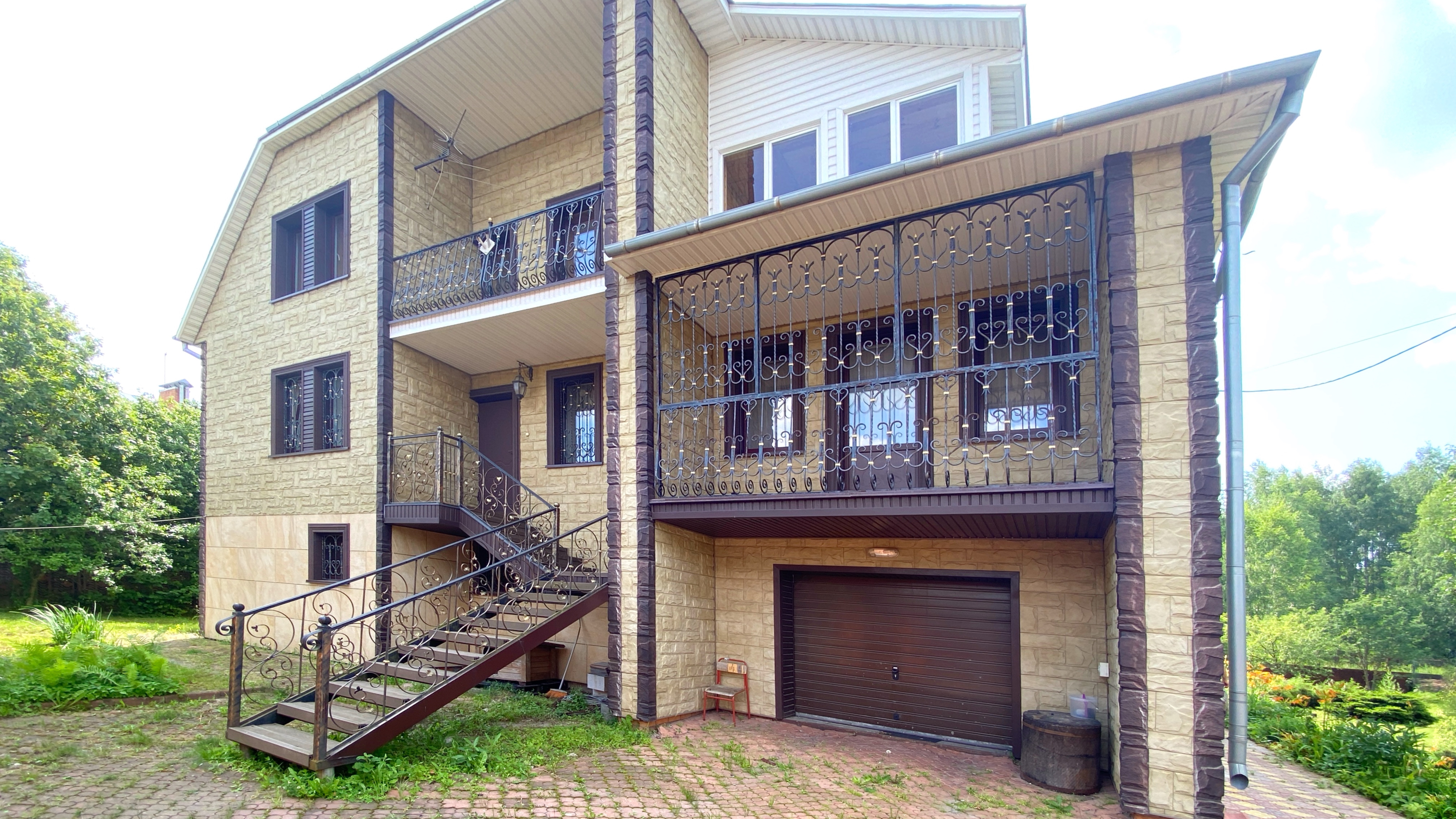 ДОМ 390 м2 д. Колонтаево