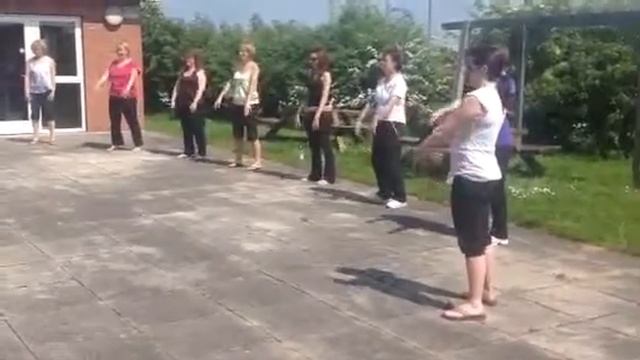 Chi kung sequence on relaxation retreat with Karen Green смотреть онлайн