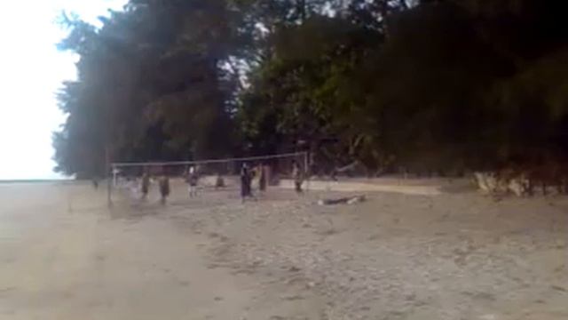 Мы с Машей смотрим закат на качелях. Миниэкскурсия 1 смотреть онлайн