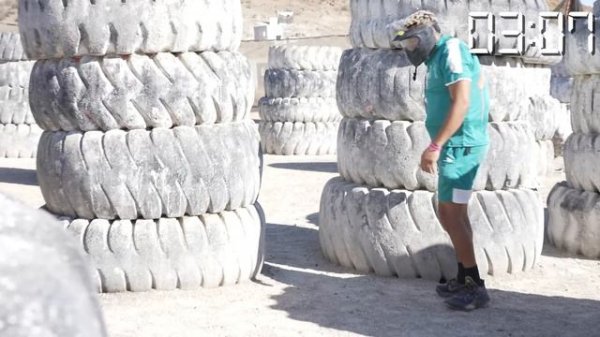 2HYPE Plays SQUID GAME in Real Life!