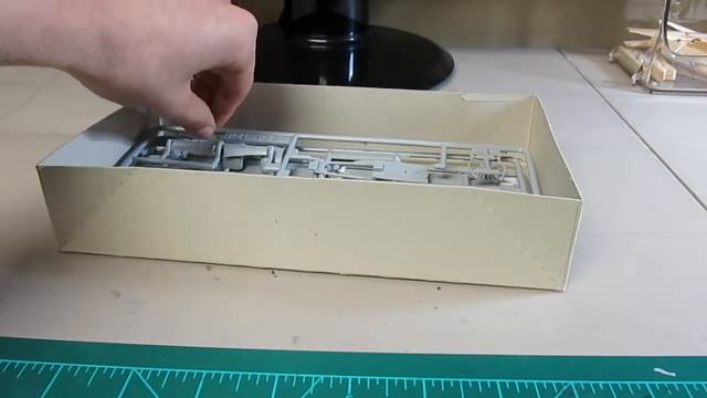 Heller 1/72 Polish P-23 Kit unboxing & review смотреть онлайн