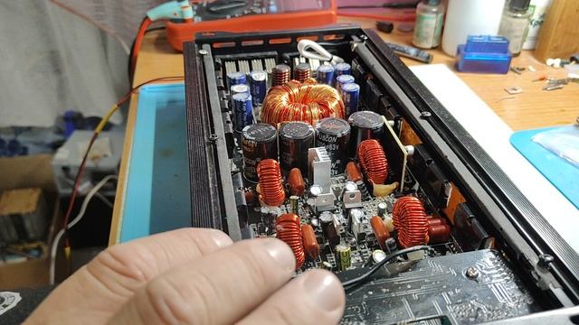 Ремонт усилителя VENOM-D4.200