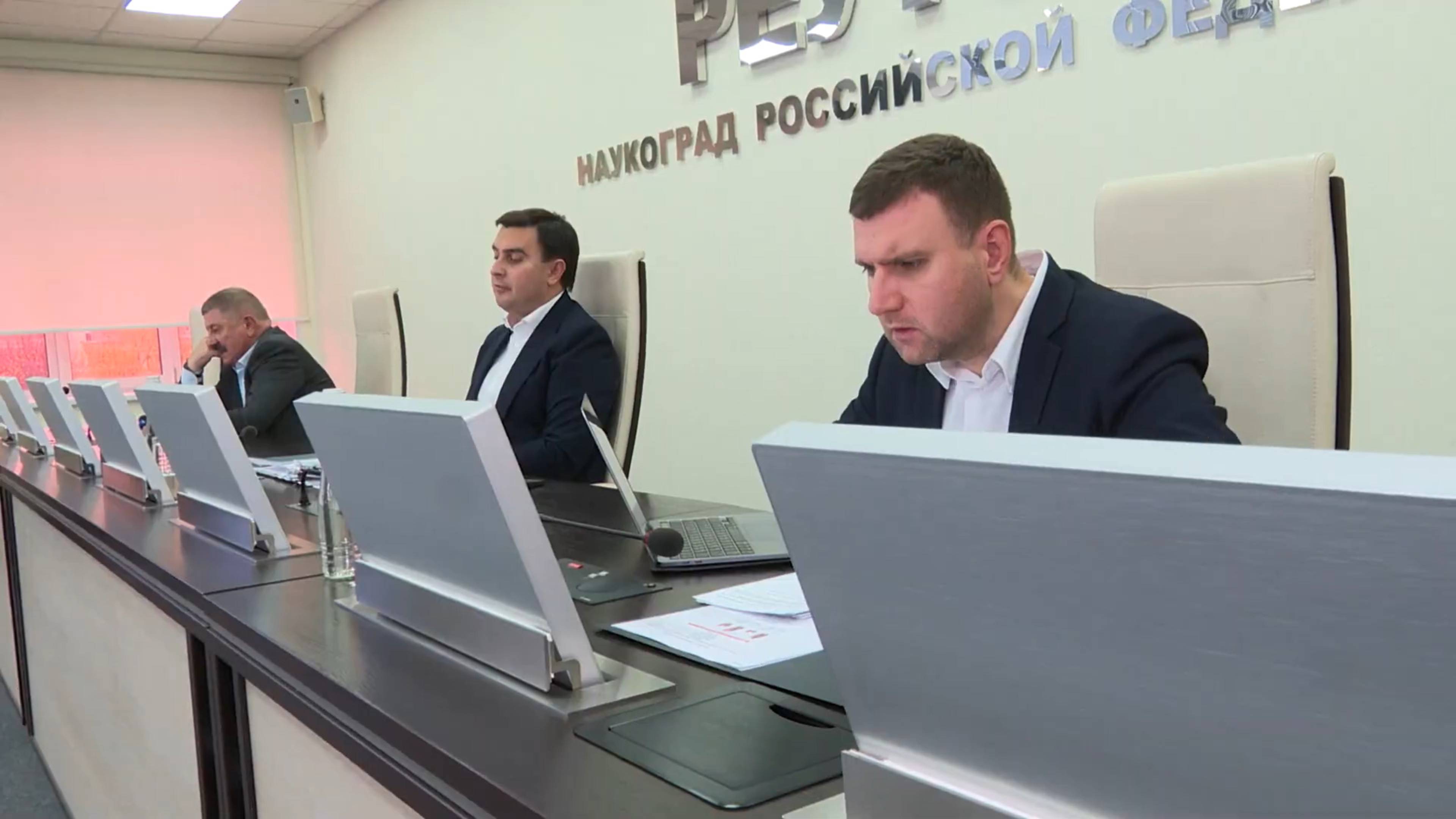 На оперативном совещании Главы Реутова обсудили вопросы готовности к зиме 29.10.2024 смотреть онлайн