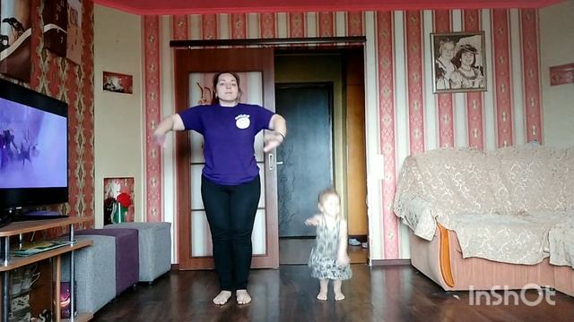 Заняття з фізкультури до дня медичної сестри смотреть онлайн